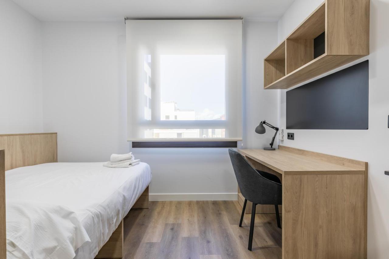 Micampus Xaudaro Student Residence Madrid Extérieur photo
