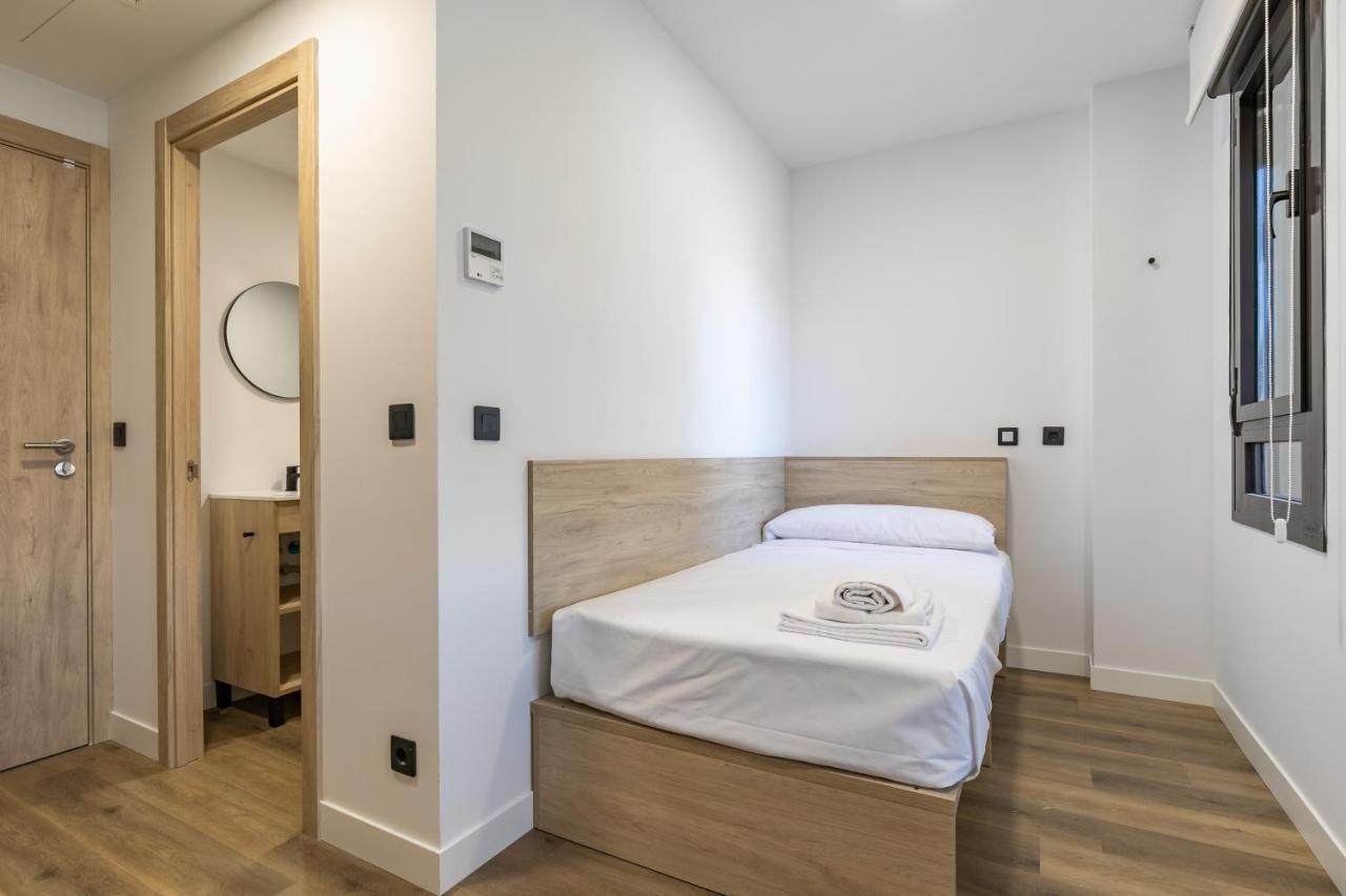 Micampus Xaudaro Student Residence Madrid Extérieur photo