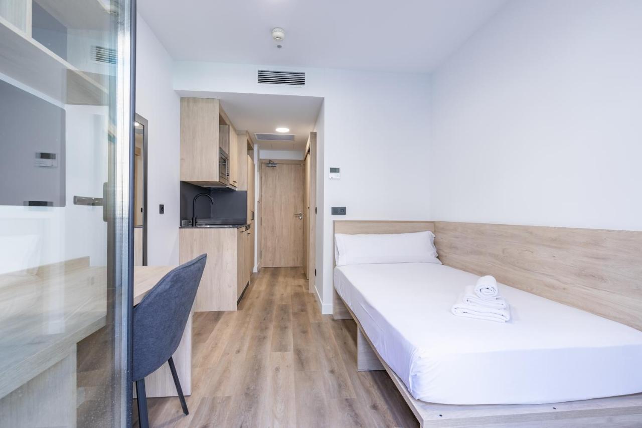 Micampus Xaudaro Student Residence Madrid Extérieur photo