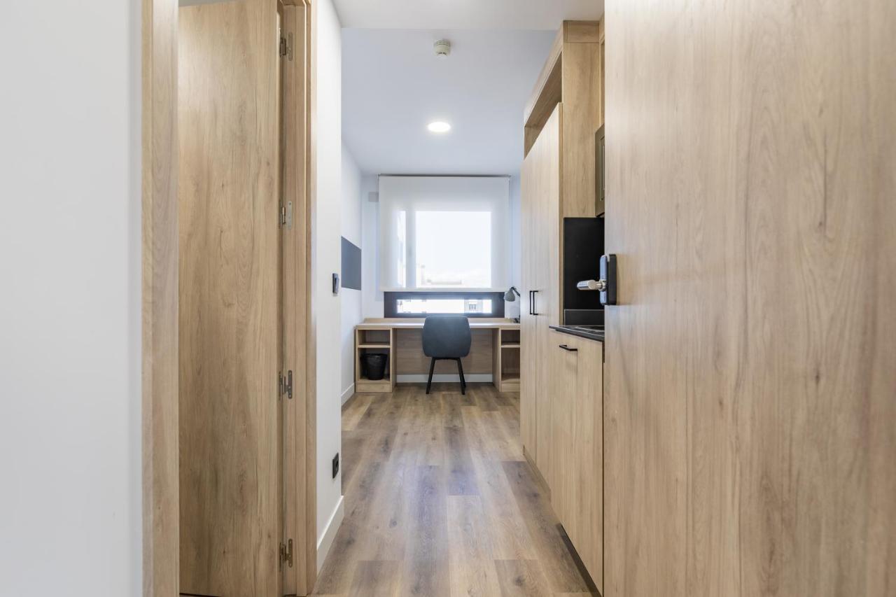 Micampus Xaudaro Student Residence Madrid Extérieur photo