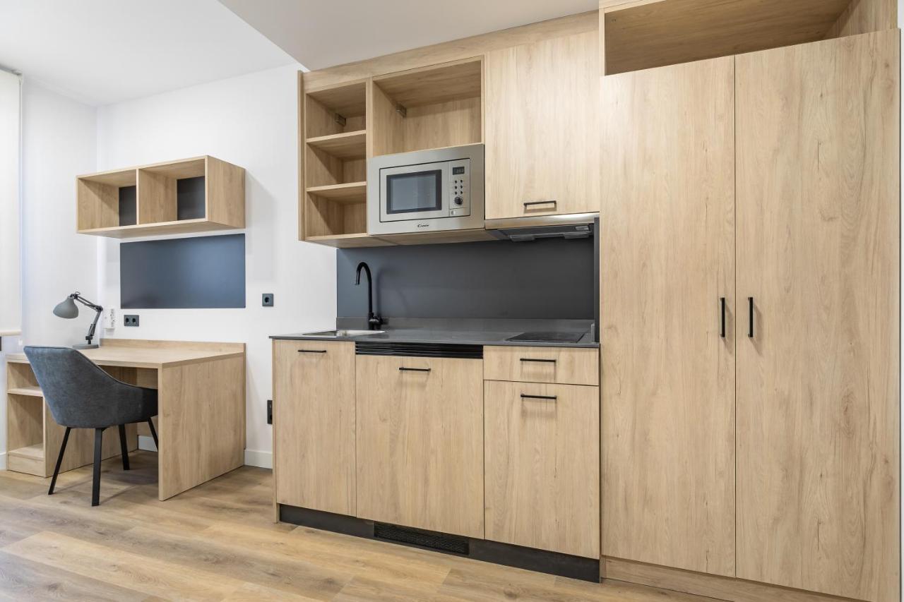 Micampus Xaudaro Student Residence Madrid Extérieur photo
