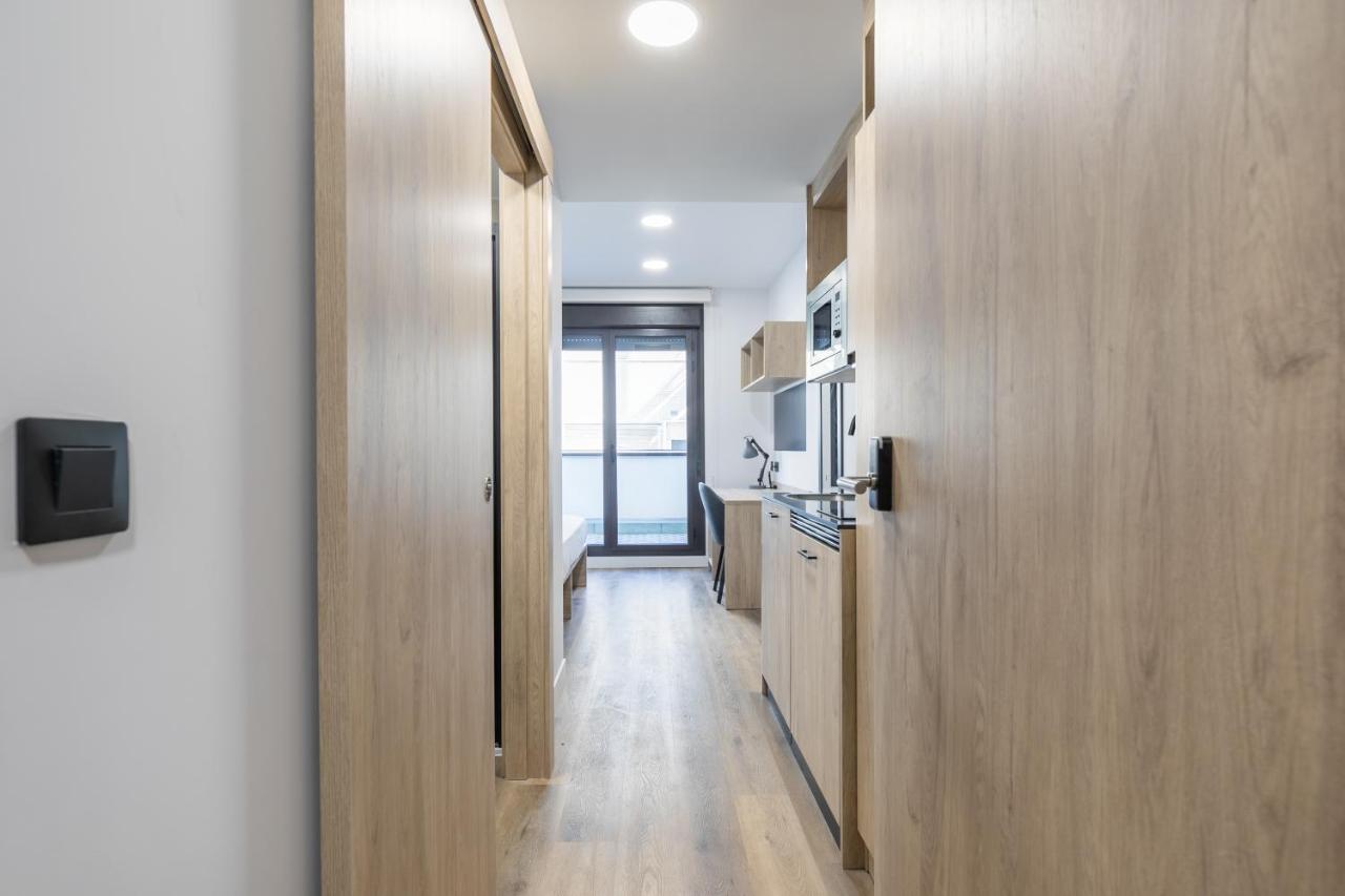 Micampus Xaudaro Student Residence Madrid Extérieur photo
